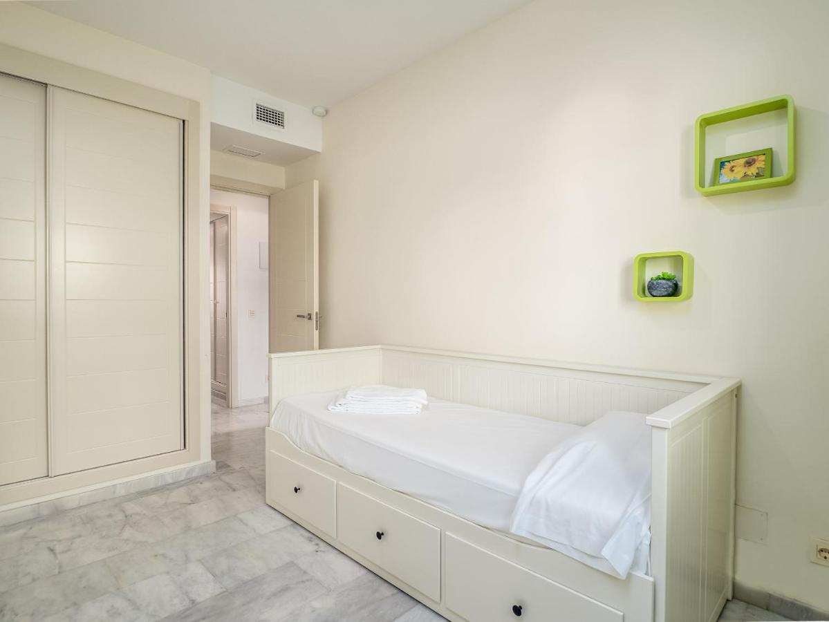 2051-New 3 Bedrooms On Golf Estepona Exteriér fotografie